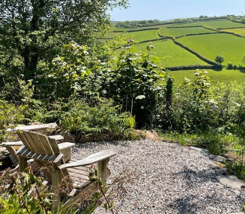 Shearwater, Moor And Sea Holidays, Lovely Tranquil Space Between Exmoor And The North Devon Coast Lynton Exterior photo